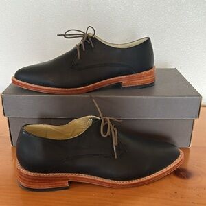 Nisolo James Oxford in black brand new in box with tags